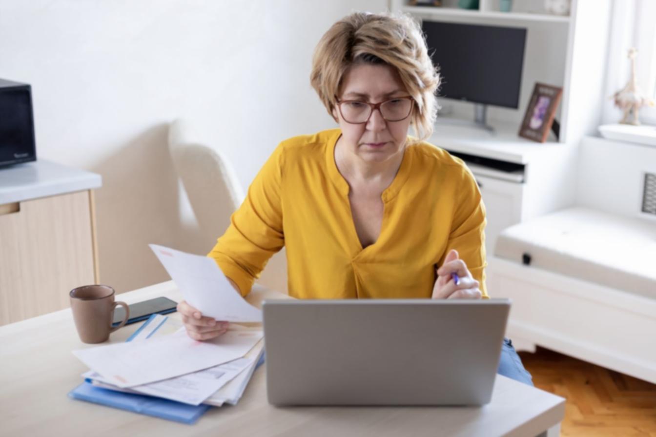 Sesión educativa sobre inversión emocional